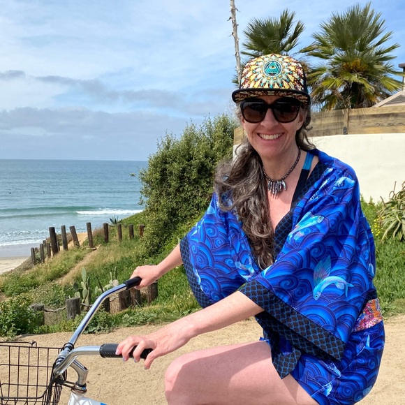 Meet your Posher, Trevi - Picture 1 of 2